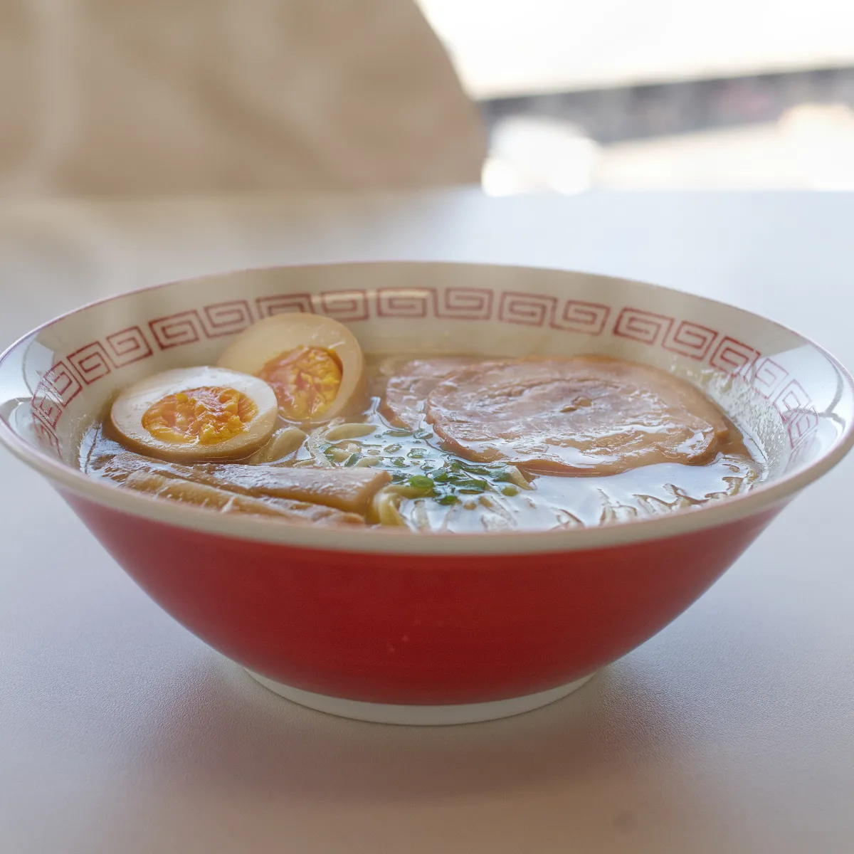 マルタイ棒ラーメン出来上がりで湯気が立つ